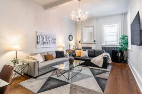 Modern 1BR Apartment in James South Area